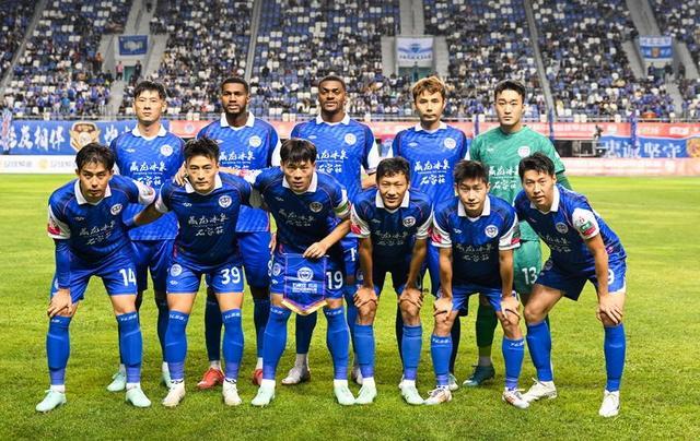 在禁区内推, 来源