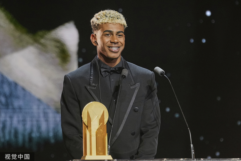 轻敌, 意维尼修斯 轻敌, 意维尼修斯